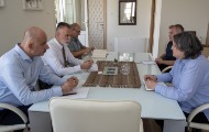 Održan konsultativni sastnak ministra Ristića sa čelnicima UGS ,,Nezavisnost“ i udruženja RAB Srbija Održan konsultativni sastnak ministra Ristića sa čelnicima UGS ,,Nezavisnost“ i udruženja RAB Srbija